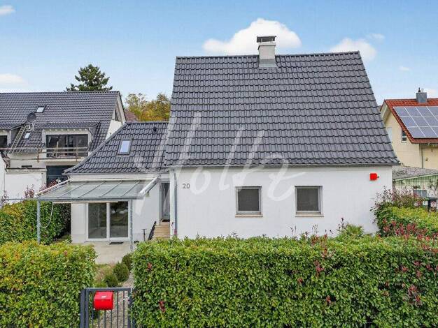 Einfamilienhaus zum Kauf 1.190.000 € 5 Zimmer 160 m² 398 m² Grundstück frei ab 01.02.2026 Hasenweg 20 Mooswald Freiburg 79110