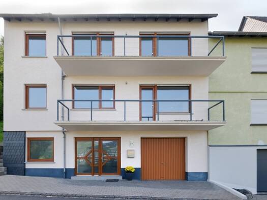 Reihenmittelhaus zum Kauf 295.000 € 6 Zimmer 144 m² 245 m² Grundstück Kövenig Kröv / Kövenig 54536