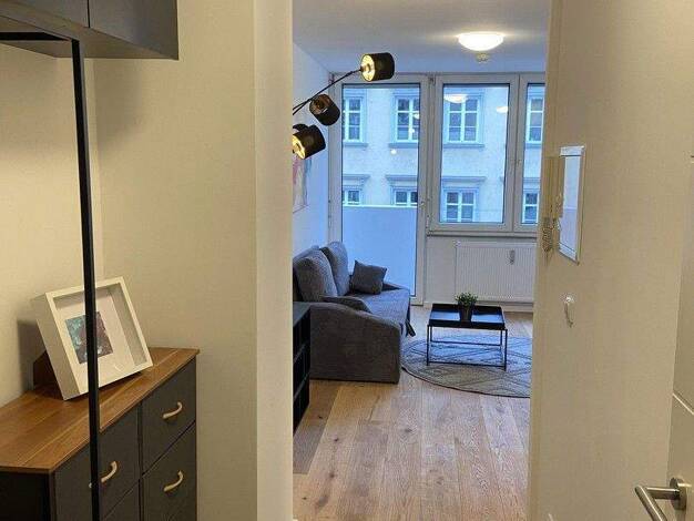 Wohnung zur Miete 1.099 € 1 Zimmer 22 m² 3. Geschoss frei ab 01.03.2026 Türkenstraße 80 Maxvorstadt München 80799