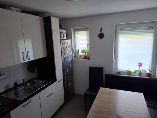 Wohnung zum Kauf provisionsfrei 165.000 € 3 Zimmer 71 m² Geschoss 1/2 Vohwinkel Wuppertal 42329