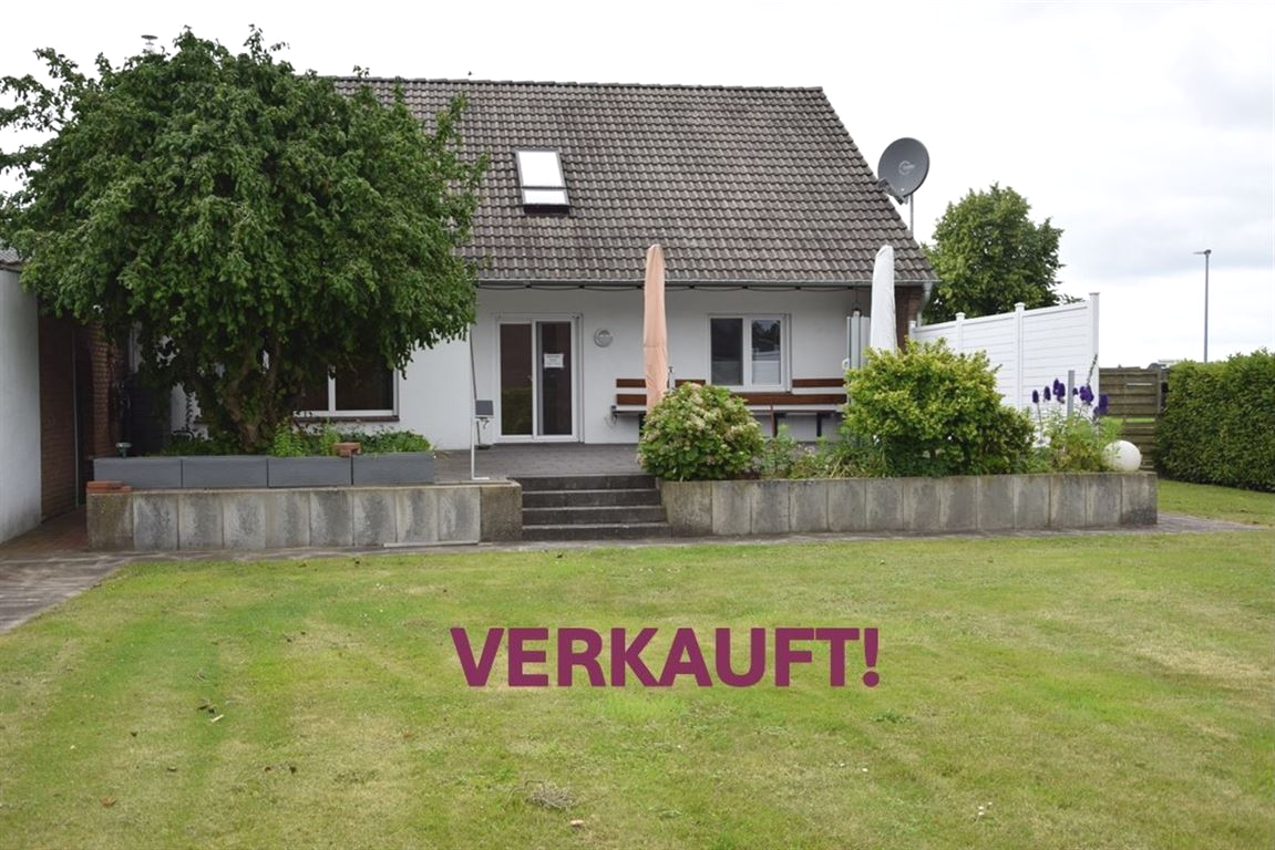 Einfamilienhaus zum Kauf 7 Zimmer 158 m²<br/>Wohnfläche 803 m²<br/>Grundstück ab sofort<br/>Verfügbarkeit Leeste Weyhe 28844