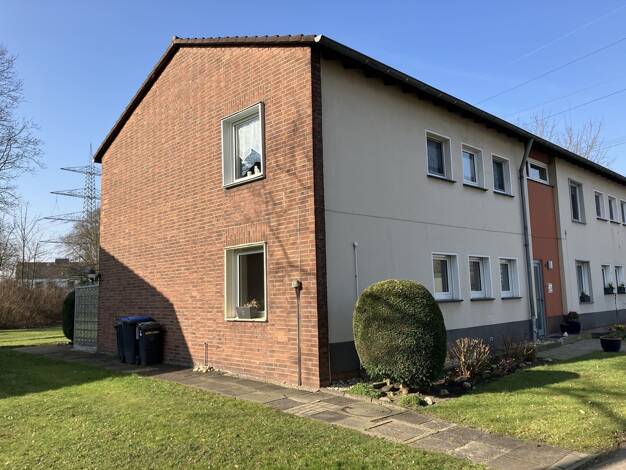 Mehrfamilienhaus zum Kauf provisionsfrei 280.000 € 6,5 Zimmer 132 m² 591 m² Grundstück Oderstraße 9 Eick Moers 47445