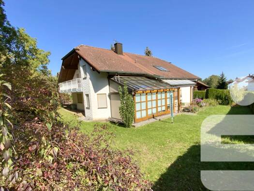 Einfamilienhaus zum Kauf 470.000 € 6 Zimmer 230 m² 835 m² Grundstück Nittenau Nittenau 93149