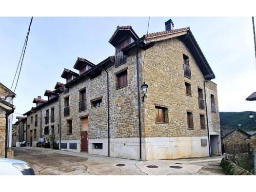 Haus zum Kauf 1.790.000 € 1 Zimmer 2.626 m² Aísa 22860
