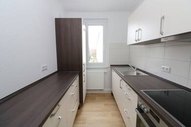 Wohnung zur Miete 369 € 2 Zimmer 46,3 m² 3. Geschoss Franz-Kögler-Ring 8 Wasserberg - West Freiberg 09599