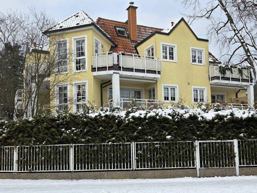 Wohnung zum Kauf 298.000 € 2 Zimmer 64 m² 1. Geschoss Zehlendorf Berlin 14165