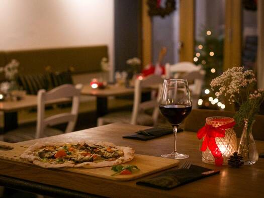 Gastronomie/Hotel zur Miete 3.600 € 97 m² Gastrofläche 200 m² Grundstück Osdorf Hamburg 22607