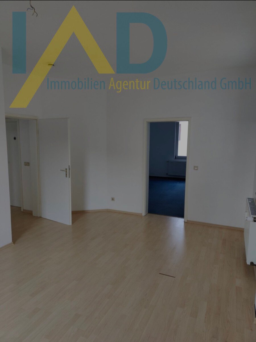 Wohnung zum Kauf 40.000 € 2 Zimmer 56 m²<br/>Wohnfläche Weißenfels Weißenfels 06667