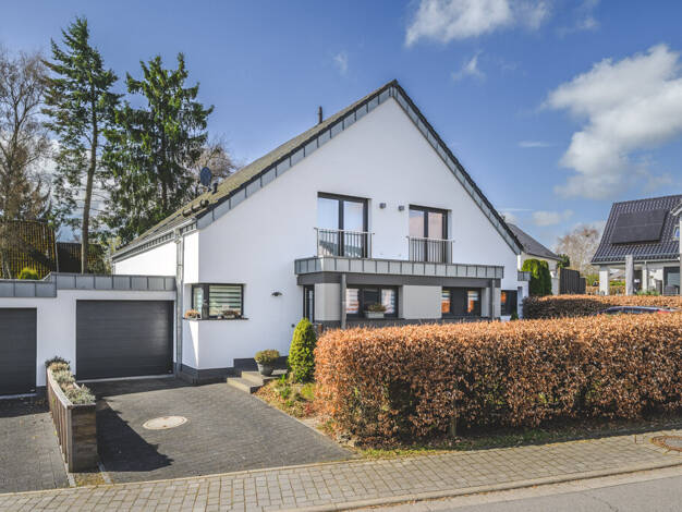 Doppelhaushälfte zum Kauf 445.000 € 3 Zimmer 128 m² 339 m² Grundstück Simmerath Simmerath 52152