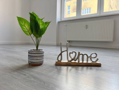 Wohnung zur Miete 305 € 2 Zimmer 48 m² EG frei ab 01.08.2025 Rothenseer Str. 49 Neue Neustadt Magdeburg 39124
