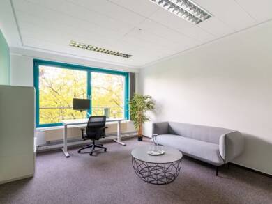 Bürofläche zur Miete 679 € 50 m² Bürofläche teilbar von 10 m² bis 50 m² Flughafenallee 26 Neuenland Bremen 28199