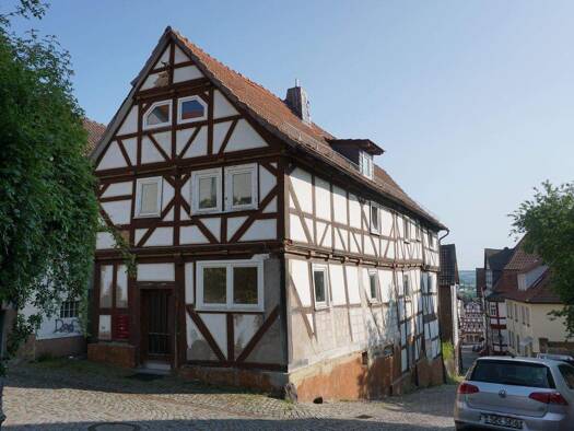 Mehrfamilienhaus zum Kauf 70.000 € 7 Zimmer 150,8 m² 95 m² Grundstück Homberg Homberg 34576