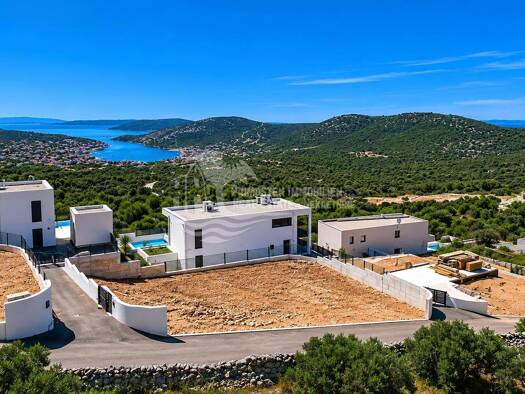 Wohn- und Gewerbegrundstück zum Kauf 210.000 € Vinišće, Marina Marina 21222