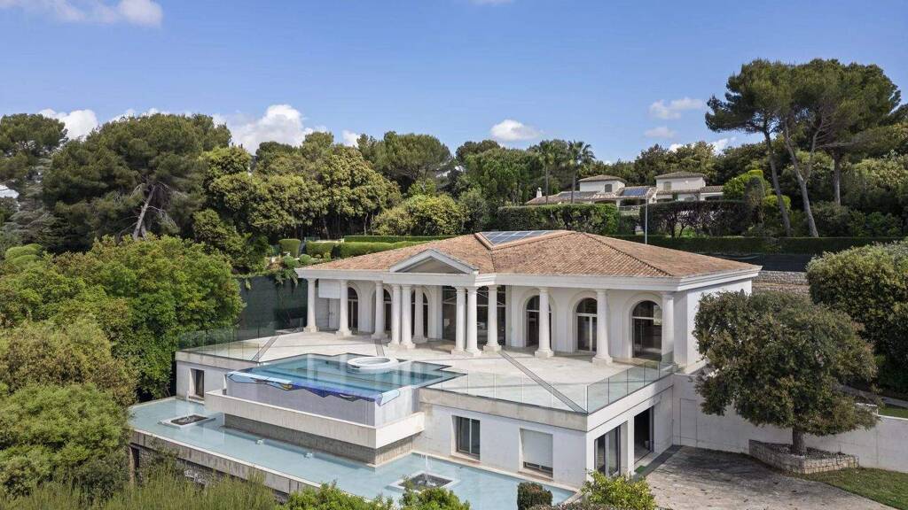 Einfamilienhaus zum Kauf 3.500.000 € 7 Zimmer 1.300 m² 4.000 m² Grundstück BIOT 06410