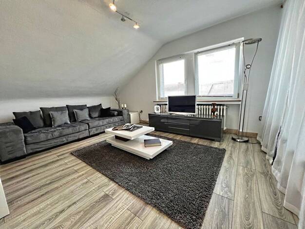 Wohnung zur Miete Wohnen auf Zeit 690 € 1,5 Zimmer 43 m² frei ab 01.07.2025 Lintorf Ratingen 40885
