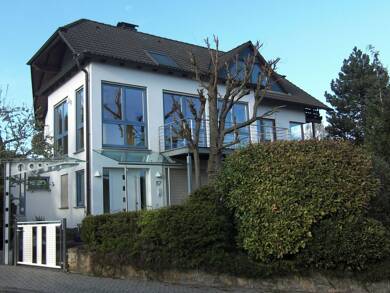 Wohnung zur Miete 1.700 € 6 Zimmer 214 m² frei ab sofort Schauinsland 57 Igel Igel 54298