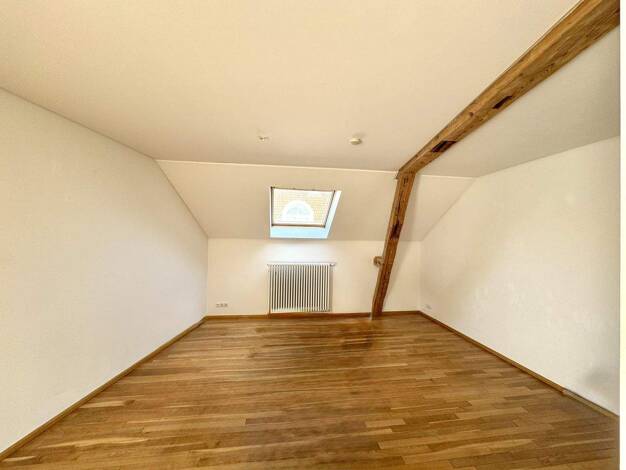 Wohnung zur Miete 565 € 2 Zimmer 61 m² 3. Geschoss frei ab 01.03.2026 Innenstadt Kaiserslautern 67657