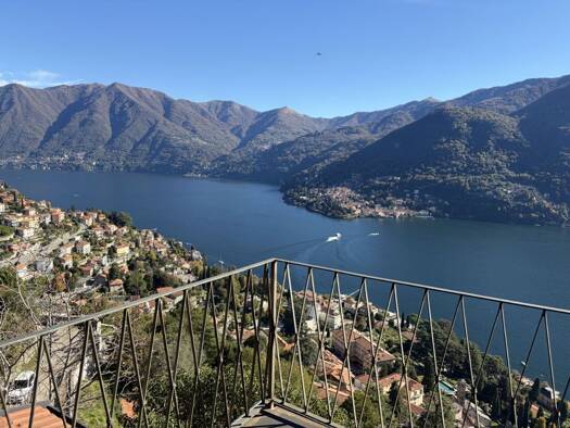 Einfamilienhaus zum Kauf 1.500.000 € 7 Zimmer 300 m² 1.000 m² Grundstück MOLTRASIO 22010