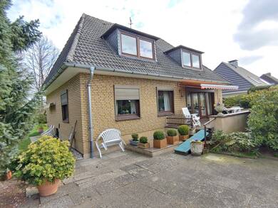 Wohnung zur Miete 530 € 2 Zimmer 50 m² Dachgeschoss frei ab 01.08.2025 Lübeck-St.Gertrud 23566