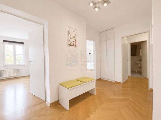 Wohnung zur Miete 1.100 € 3 Zimmer 86 m² 3. Geschoss frei ab 01.10.2026 Wiesbaden Wiesbaden 65185