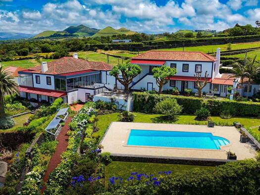 Einfamilienhaus zum Kauf 1.975.000 € 8 Zimmer 449 m² 5.500 m² Grundstück Ilha de São Miguel, Capelas