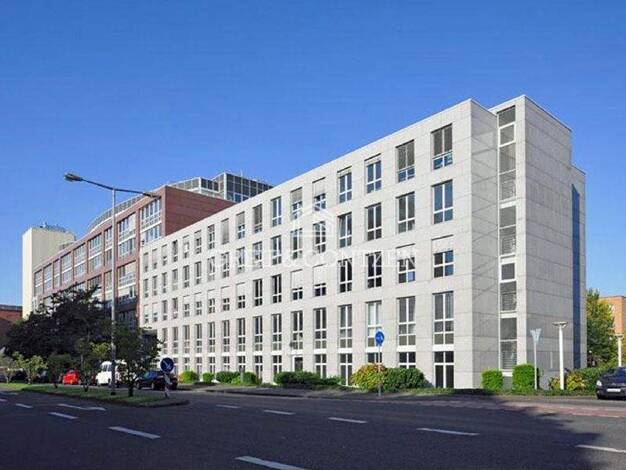 Büro zur Miete provisionsfrei 16,90 € 2.693 m² Bürofläche teilbar ab 1.232 m² Deutz Köln 50679
