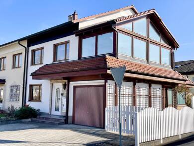 Doppelhaushälfte zum Kauf 570.000 € 7 Zimmer 140 m² 327 m² Grundstück Haltingen Weil am Rhein 79576