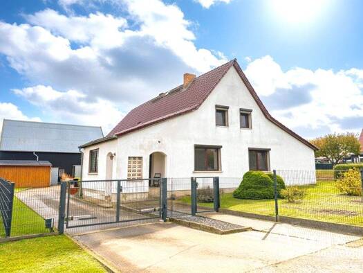 Einfamilienhaus zum Kauf 179.000 € 7 Zimmer 230 m² 1.600 m² Grundstück frei ab sofort Fredersdorf 16306