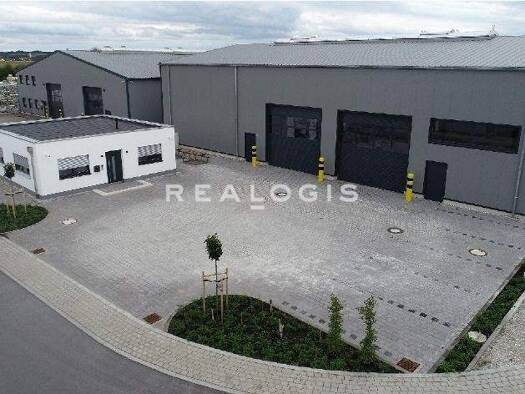 Halle/Industriefläche zur Miete provisionsfrei 1.400 m² Lagerfläche teilbar ab 450 m² Steinbach 61449