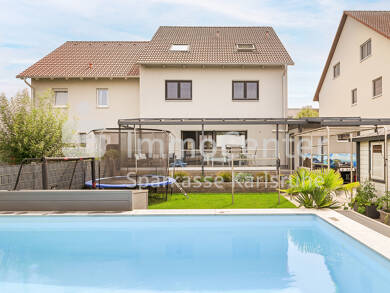 Doppelhaushälfte zum Kauf 649.000 € 6 Zimmer 224,8 m² 421 m² Grundstück frei ab 01.11.2025 Kirrlach Waghäusel / Kirrlach 68753