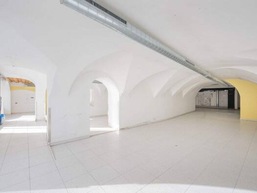 Laden zur Miete 6,60 € 70 m² Verkaufsfläche Sylvester-Jordan-Straße 1 Axams 6094