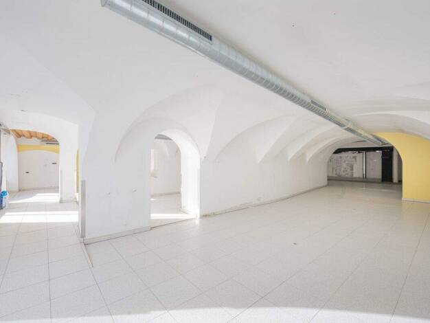 Laden zur Miete 6,60 € 70 m² Verkaufsfläche Sylvester-Jordan-Straße 1 Axams 6094