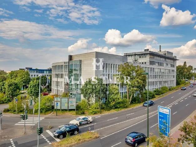 Bürofläche zur Miete provisionsfrei 13,50 € 776 m²<br/>Bürofläche ab 776 m²<br/>Teilbarkeit Lichtenbroich Düsseldorf 40472