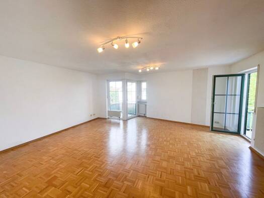 Wohnung zur Miete 550 € 2 Zimmer 55 m² frei ab 10.09.2026 Elsaweg 6 Königsberg Königsberg in Bayern 97486