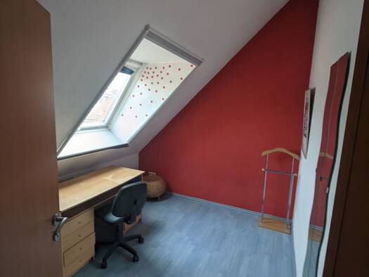 Maisonette zur Miete 700 € 2,5 Zimmer 45 m² Geschoss 4/5 frei ab 01.03.2026 Fürther Straße 61 c Bruck Erlangen 91058