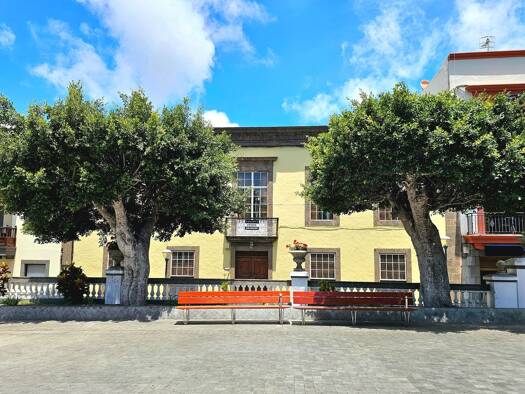 Herrenhaus zum Kauf provisionsfrei 750.000 € 15 Zimmer 539 m² 702 m² Grundstück frei ab sofort Santa María de Guía, Gran Canaria, Spanien