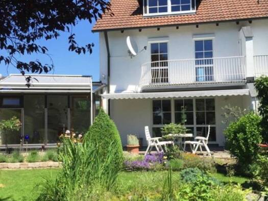 Doppelhaushälfte zur Miete 2.750 € 5 Zimmer 154 m² 320 m² Grundstück frei ab 01.03.2026 Neuried 82061