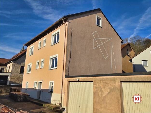 Mehrfamilienhaus zum Kauf 199.000 € 6 Zimmer 165 m² 1.056 m² Grundstück frei ab sofort Neuschleichach Oberaurach 97514