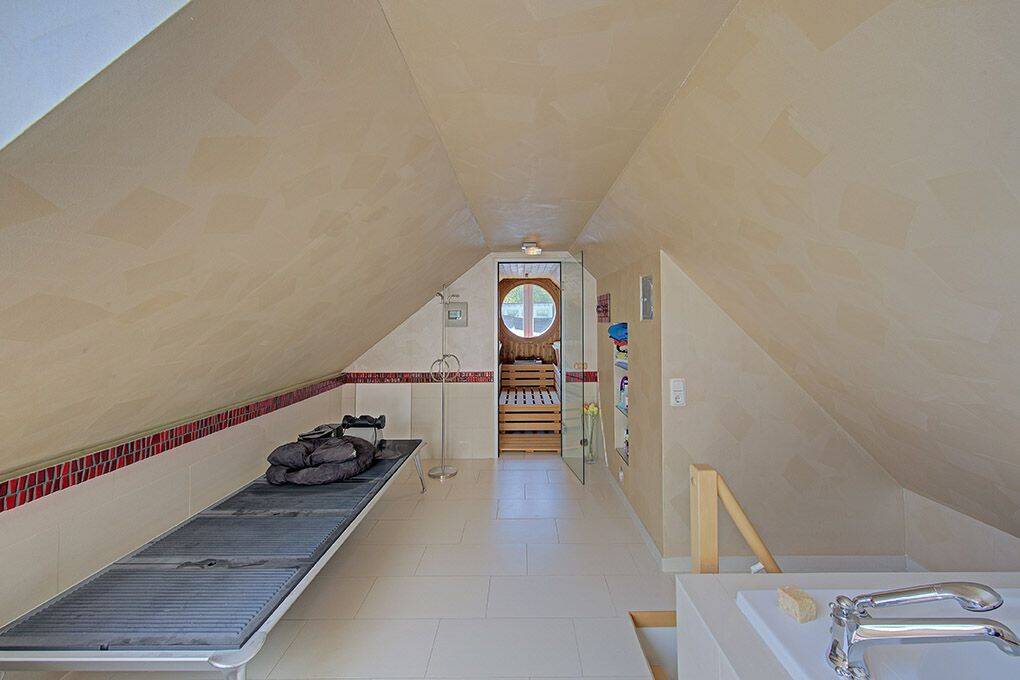 Property thumbnail 17