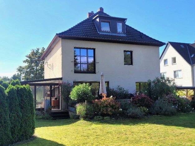 Einfamilienhaus zum Kauf 750.000 € 7 Zimmer 260 m² 2.168 m² Grundstück Ölper Braunschweig 38114