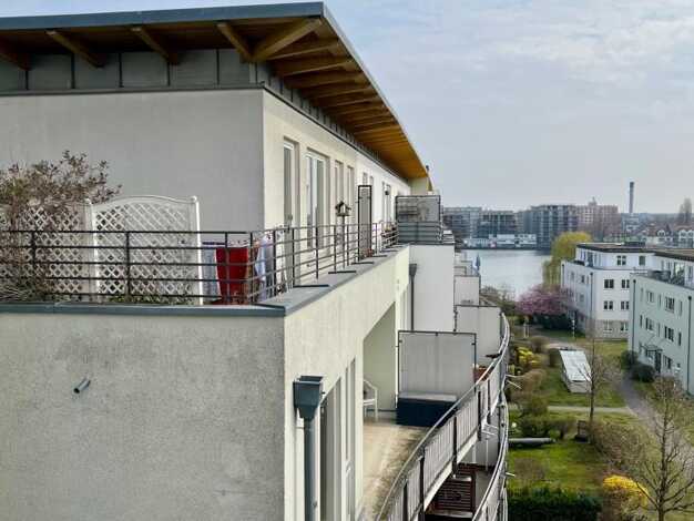 Wohnung zum Kauf provisionsfrei 410.000 € 4 Zimmer 96,4 m² 4. Geschoss Grünauer Straße 121 Köpenick Treptow-Köpenick 12557