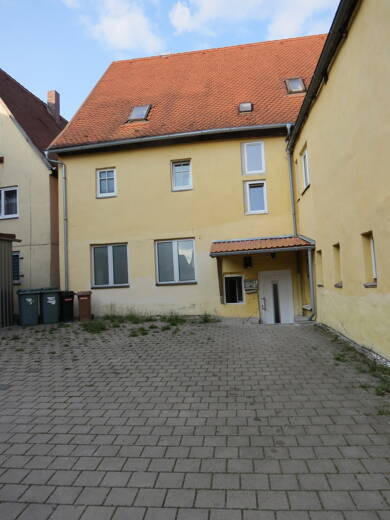 Wohnung zur Miete 850 € 4 Zimmer 90 m² Dachgeschoss, EG Feuchtwangen Feuchtwangen 91555