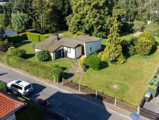 Grundstück zum Kauf 389.000 € 2.039 m² Grundstück Taucha 04425