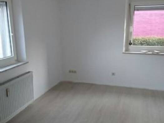Wohnung zur Miete 530 € 3 Zimmer 75 m² EG frei ab sofort Burgoberbach 91595