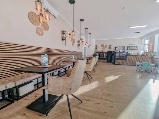 Verkaufsfläche zur Miete 2.300 € 3 Zimmer 180 m² Verkaufsfläche Steelerstr 323 Huttrop Essen 45138