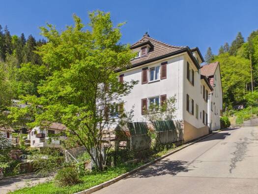 Einfamilienhaus zum Kauf 129.000 € 8 Zimmer 170 m² 404 m² Grundstück Schramberg Schramberg 78713