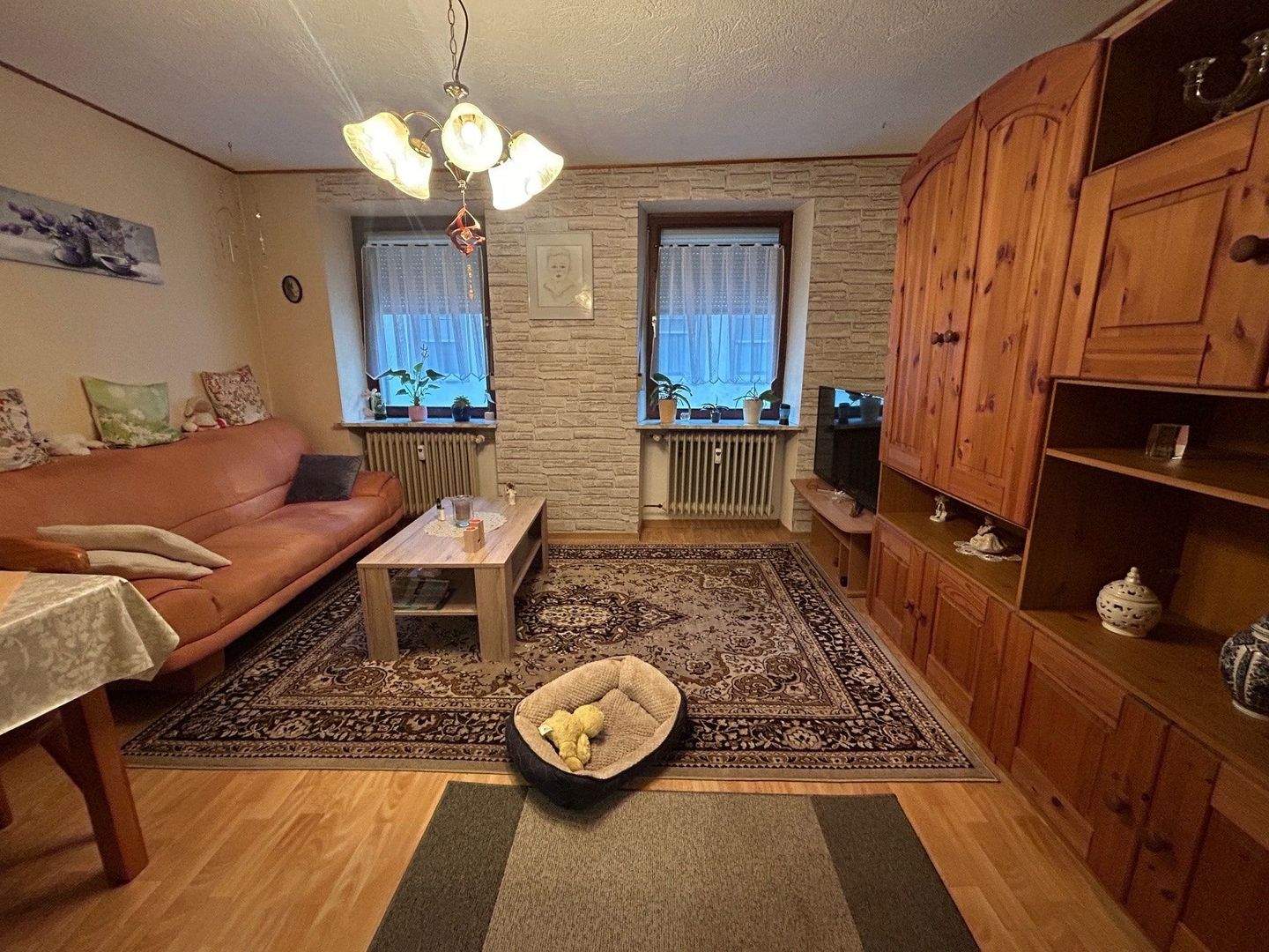 Immobilie in Ottweiler - Solide Kapitalanlage in Ottweiler - Voll vermietetes Dreifamilienhaus in verkehrsberuhigter Lage! - Bild 4