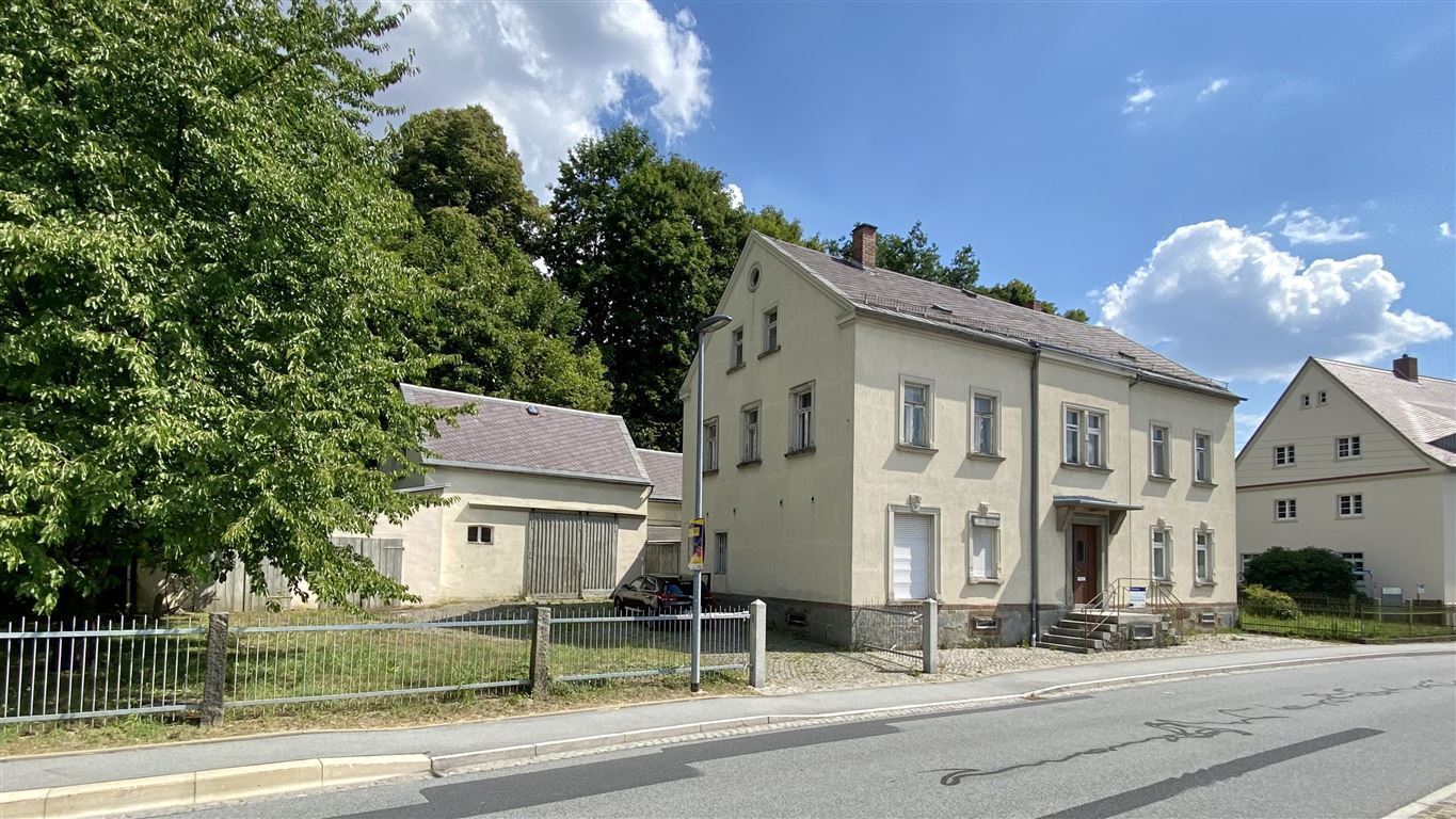 Mehrfamilienhaus zum Kauf 99.000 € 11 Zimmer 250 m²<br/>Wohnfläche 1.950 m²<br/>Grundstück Hauptstraße 126 Cunewalde Cunewalde 02733