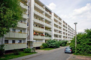 Wohnung zur Miete nur mit Wohnberechtigungsschein 445 € 3 Zimmer 66,6 m² 4. Geschoss frei ab 11.12.2024 Reichenauer Weg 12 Seidnitz-Nord (Löwenhainer Str.) Dresden 01279