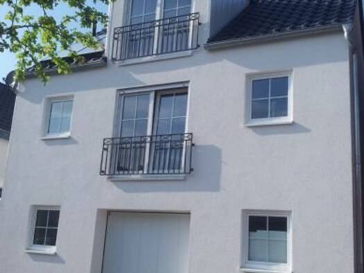 Wohnung zur Miete 890 € 2,5 Zimmer 90 m² 2. Geschoss frei ab 01.01.2026 Ostheim Butzbach 35510